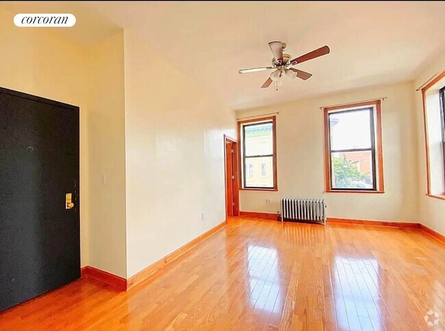 Building Photo - 775 Franklin Ave Rental