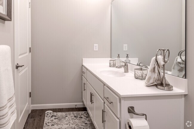 2BR, 2BA - 1,136SF - Primary Bathroom - Country Club Villas Apartments
