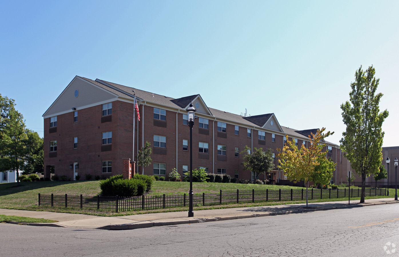 Photo - Dublin House Apartments