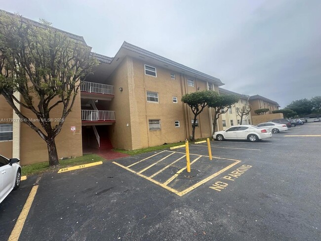 Photo - 4655 Palm Ave Unit 221 Condo