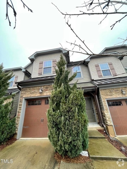 Building Photo - 2452 Baslow Dr Rental