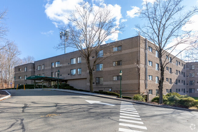 Building Photo - Woodview Apartments