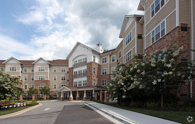 Building Photo - The Lodge at Marlton Rental