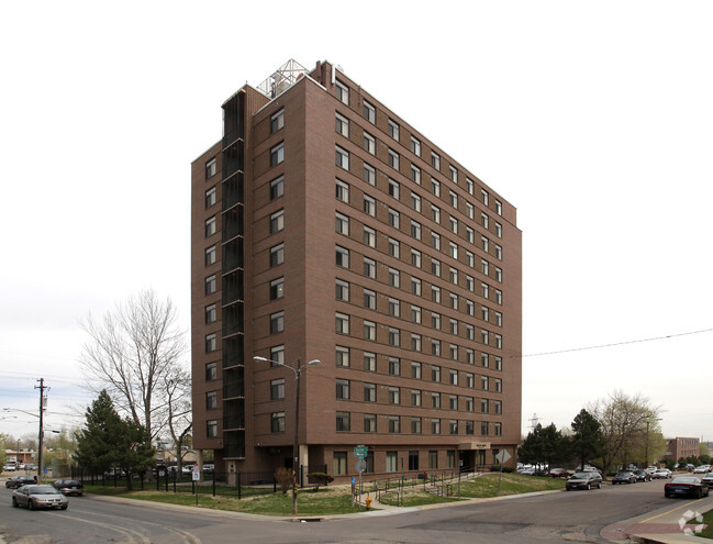 Primary Photo - Walsh Manor Annex Rental