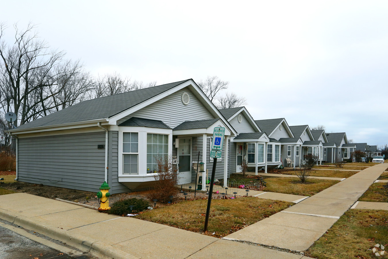 Photo - Chapel Gardens Senior Apartments