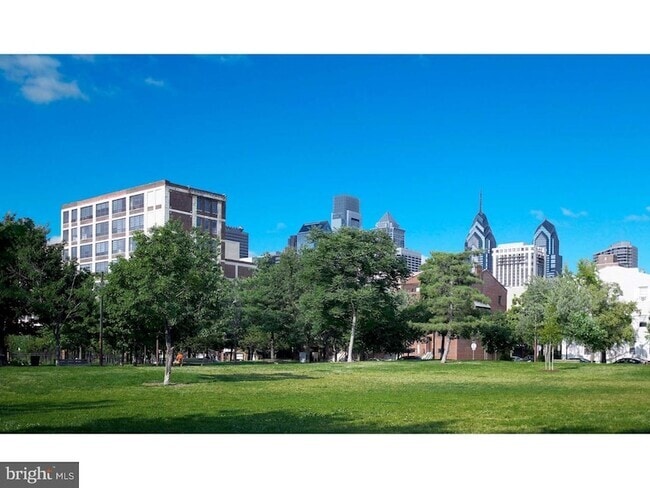 Building Photo - 201 S 25th St Rental