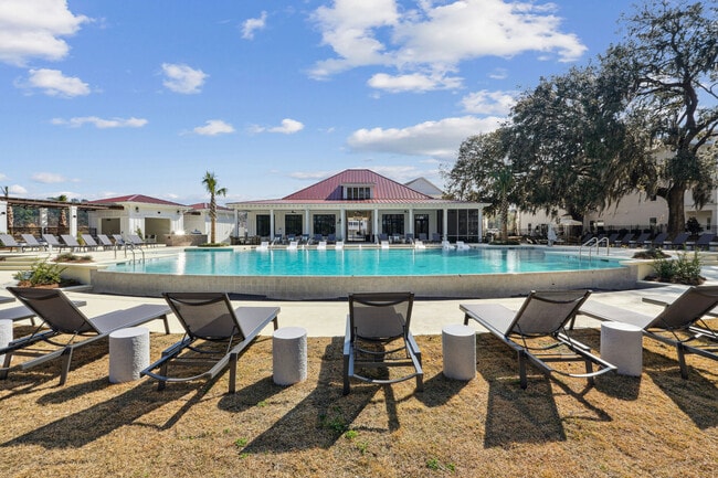 Building Photo - Waterside at Pepper Hall Rental