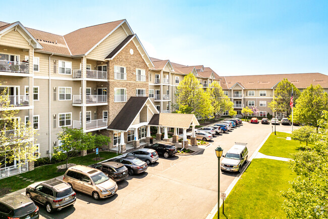 Photo - Applewood Pointe Apartments