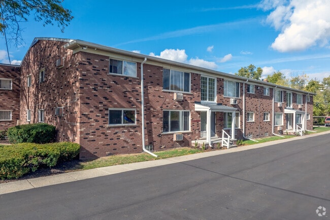 55+ Communities & Senior Living in Ecorse, Michigan | After55