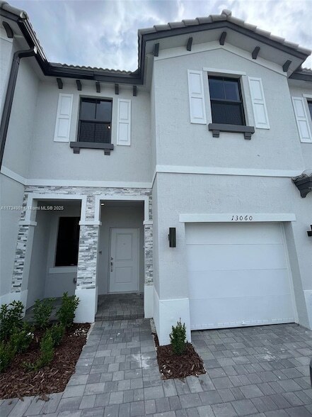 Photo - 13060 SW 286th Terrace Townhome