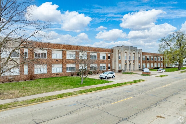 Building Photo - Washington Senior Apartments