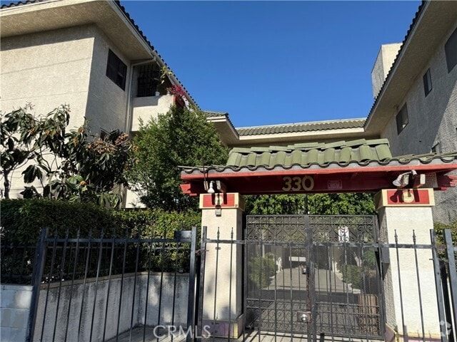 Building Photo - 330 N Rural Dr Rental