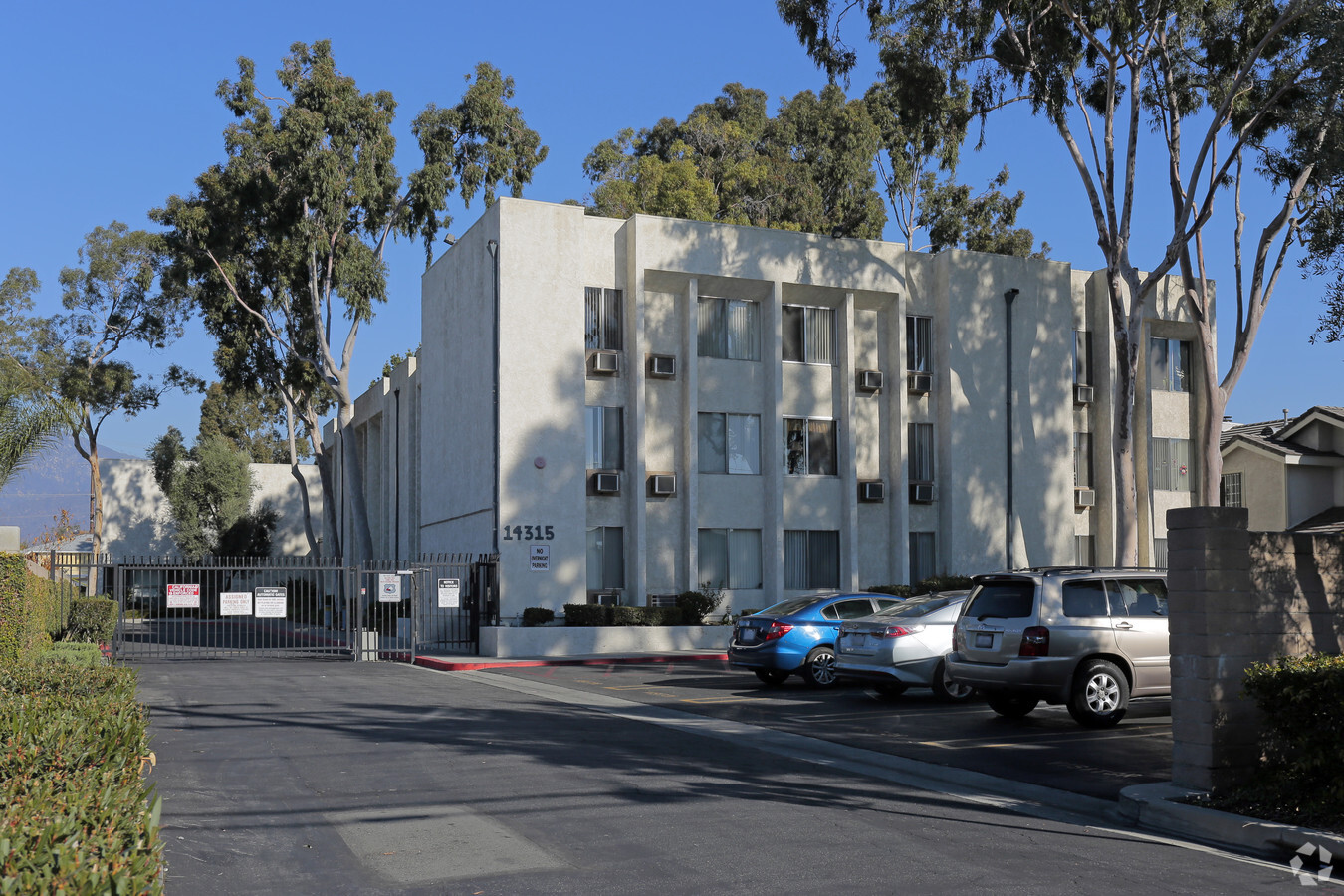 Photo - Clark Terrace Apartments