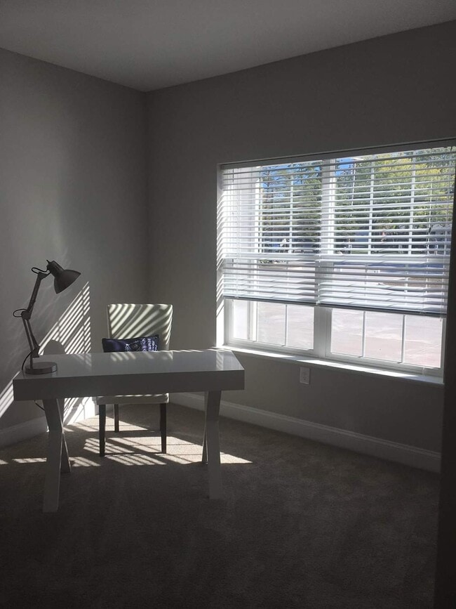 Ayer Woods Apartments Williamsville, New York 0 unit available