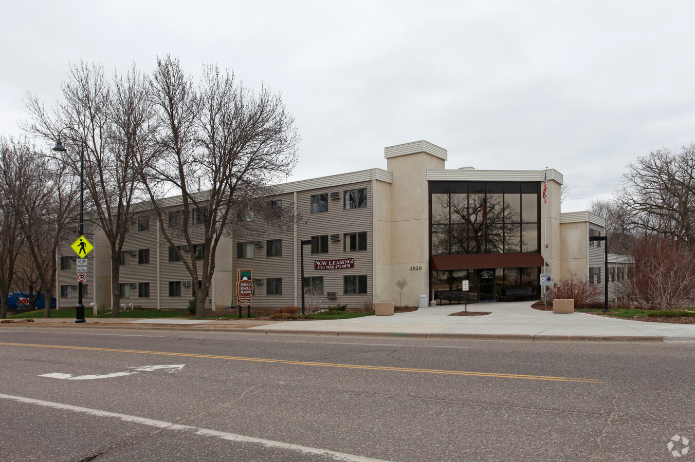 Photo - Indian Knoll Manor Apartments