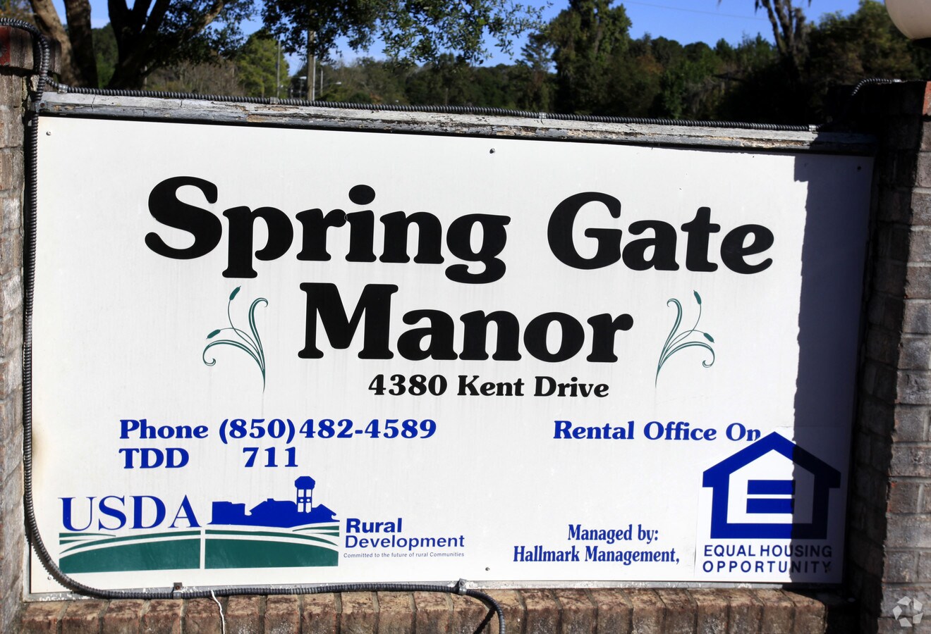Spring Gate Manor Apartments Marianna, Florida 0 unit available