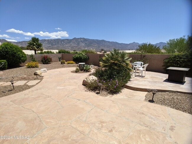 Building Photo - 63945 E Orangewood Ln