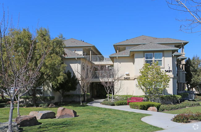 Gardens at Ironwood Senior Community for 62+ - Gardens at Ironwood Senior Community for 62+ Apartments