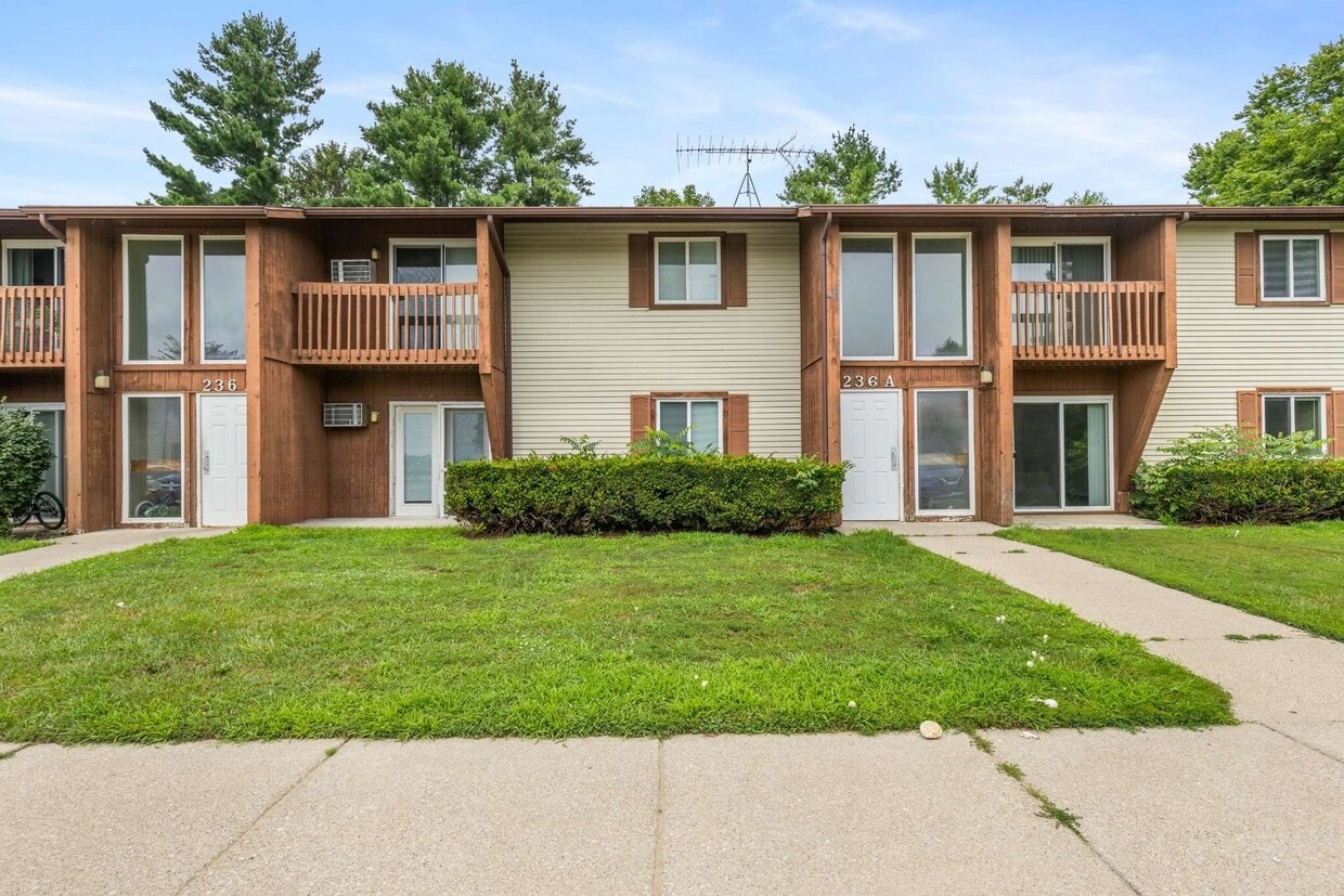 Floor Plan - York Hills Apartments - One Bedroom ** FIRST MO...