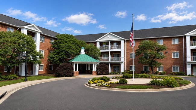Building Photo - Parham Park Place I & II