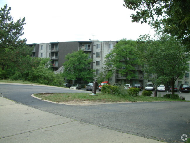 The Guardian - The Guardian Apartments