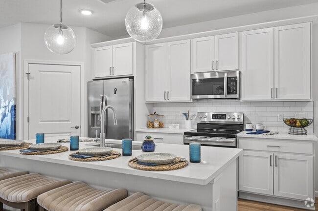 Building Photo - The Village at Hinckley Oaks Rental