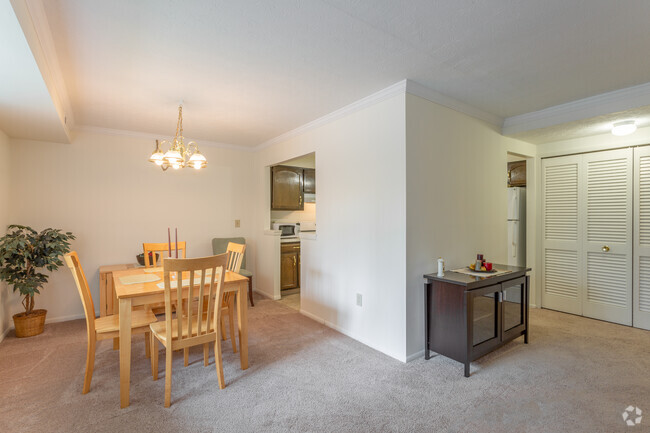 Churchill Towers Apartments - Parma Heights, Ohio - 2 units available ...