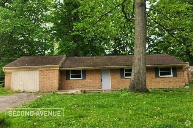 Building Photo - 1224 Maycroft Rd Rental