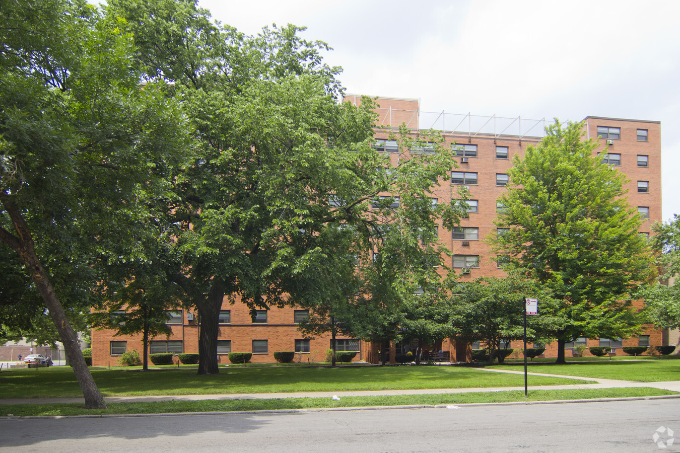 Photo - Drexel Square Apartments