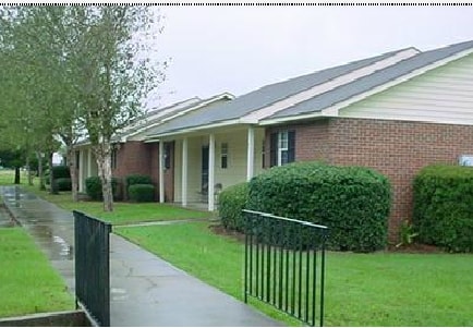 Primary Photo - Country Estates Rental