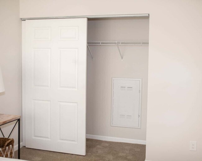 Woodland Park Apartments Charlotte, North Carolina 2 units