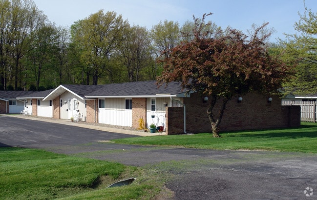 Building Photo - Georgetown Apartments