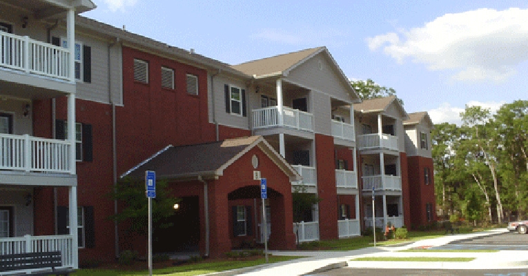 Woodlawn Terrace Apartments - Woodlawn Terrace Apartments