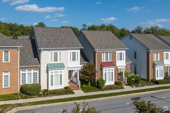 Building Photo - Enclave at Ellicott City Rental