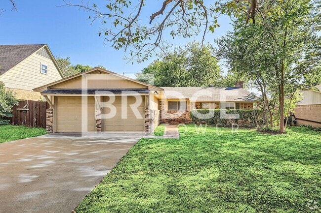 Building Photo - 802 Poinsettia Dr Rental
