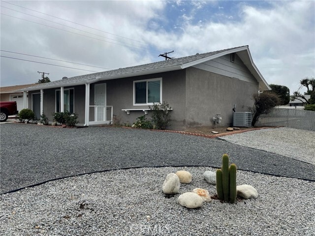 Building Photo - 26621 Oakmont Dr Rental