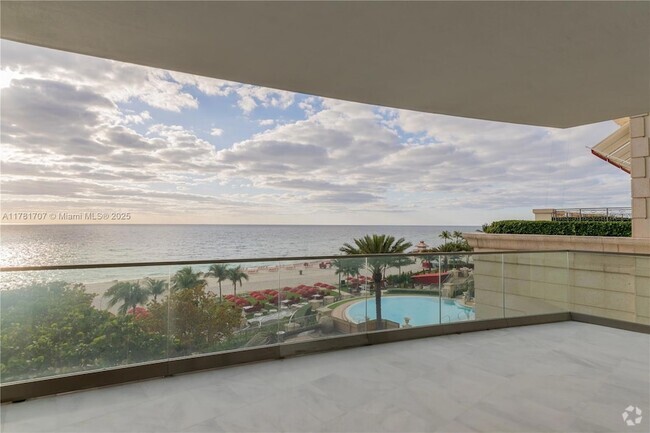 Building Photo - 17975 Collins Ave Rental