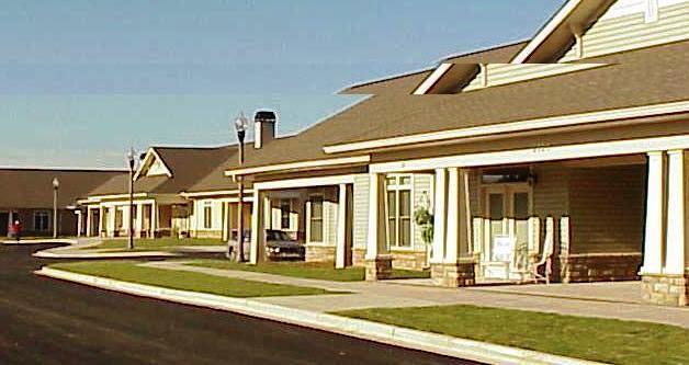 Building Photo - Oaks on Parkwood - 55+ Senior Community Rental