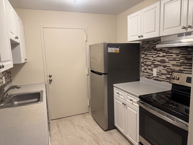 Photo - 8 Village Way Unit 8 Condo
