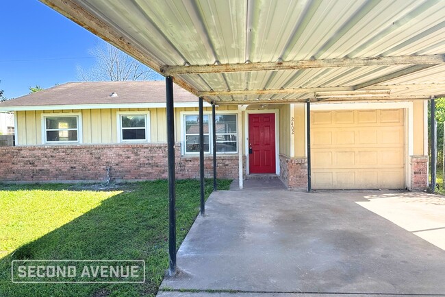 Photo - 2402 Sunny Dr Rental