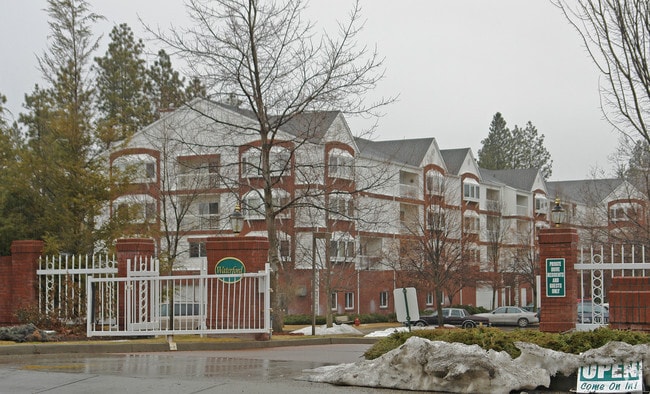 Touchmark on South Hill - Touchmark on South Hill Apartments