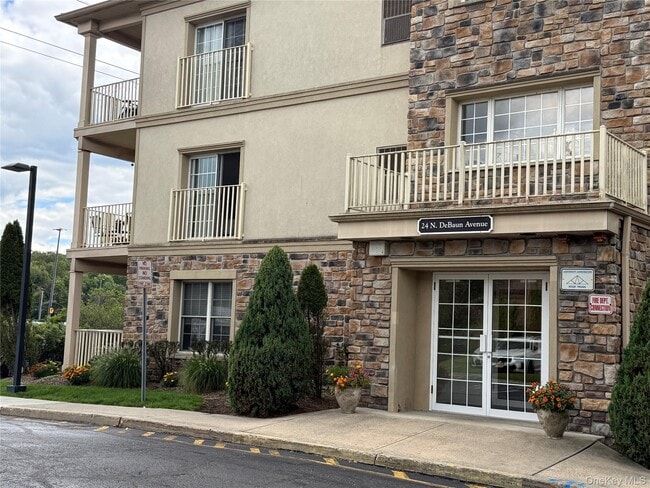 Building Photo - 24 N De Baun Ave Rental