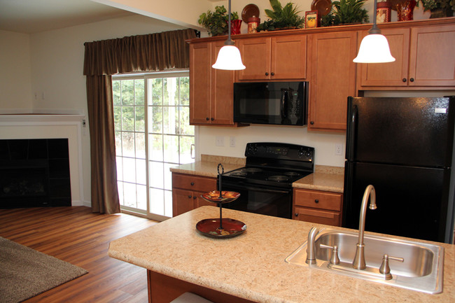Building Photo - Cottage Hill Townhomes
