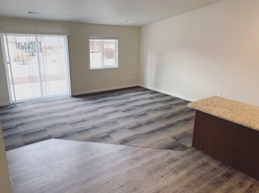 Millwood Estates 55+ Community Apartments Spokane, Washington 9