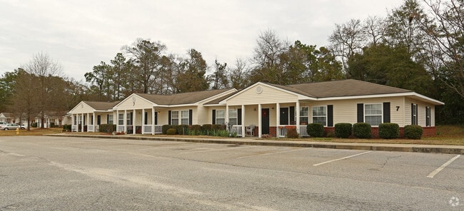 Building Photo - Augusta Springs Rental