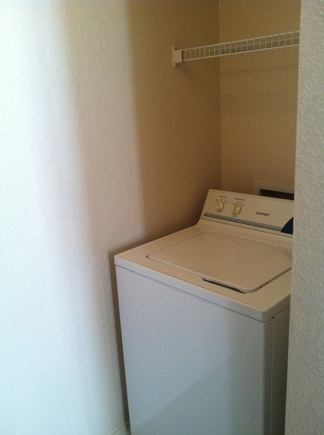 Brookstone Cottages Apartments Norman, Oklahoma 1 unit available