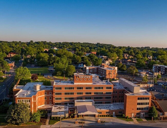 TownView Senior Living - TownView Senior Living Apartments