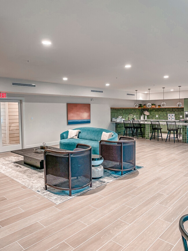 Avanti Legacy Valor Heights SENIOR LIVING Apartments McAllen, Texas