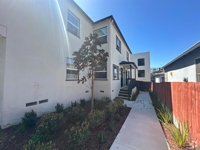 Building Photo - 4368 Alabama St Rental