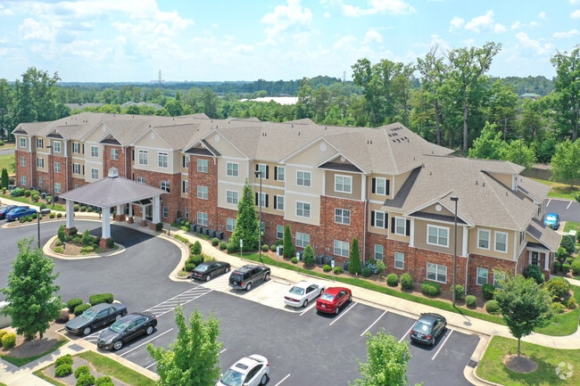 Building Photo - Admiral Pointe Apartments
